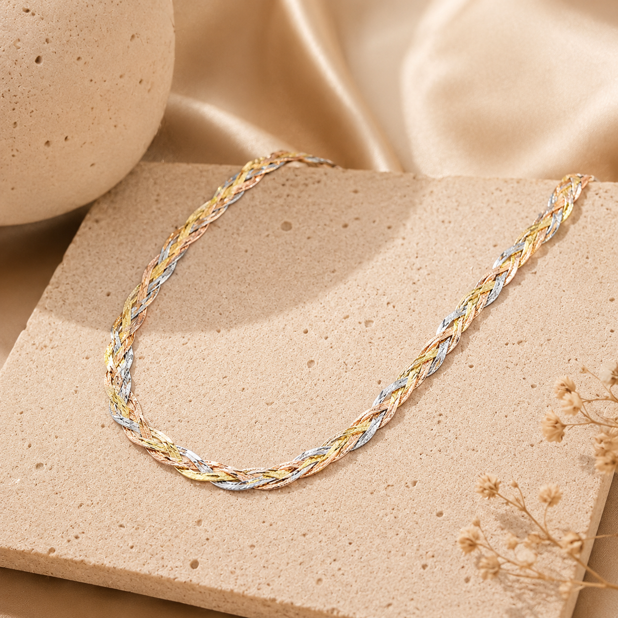 Vittoria Tricolor Necklace