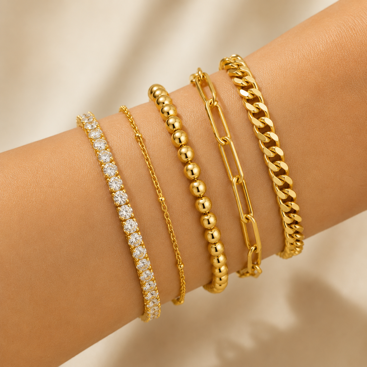 Lumière Gold Layered Bracelet Set
