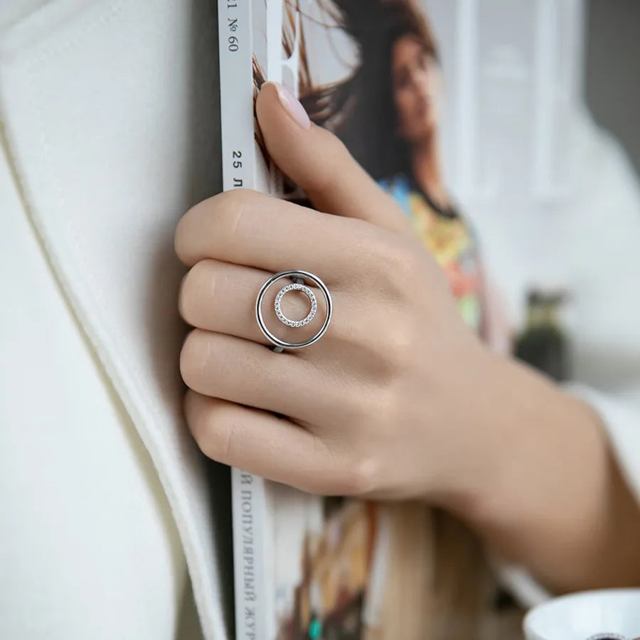 Avelis Geometric Ring sculptural statement design in 925 sterling silver