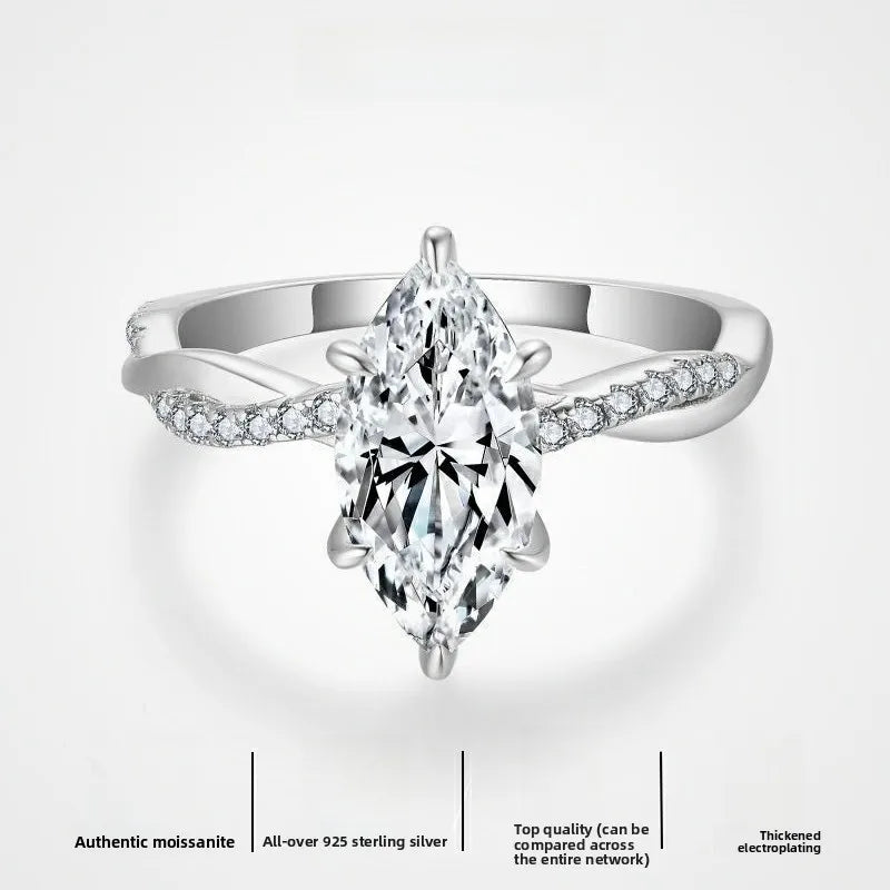 Sélyria Moissanite Ring sculptural twisted-band detail